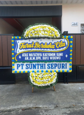 Papan Bunga Duka di Bonggo Timur